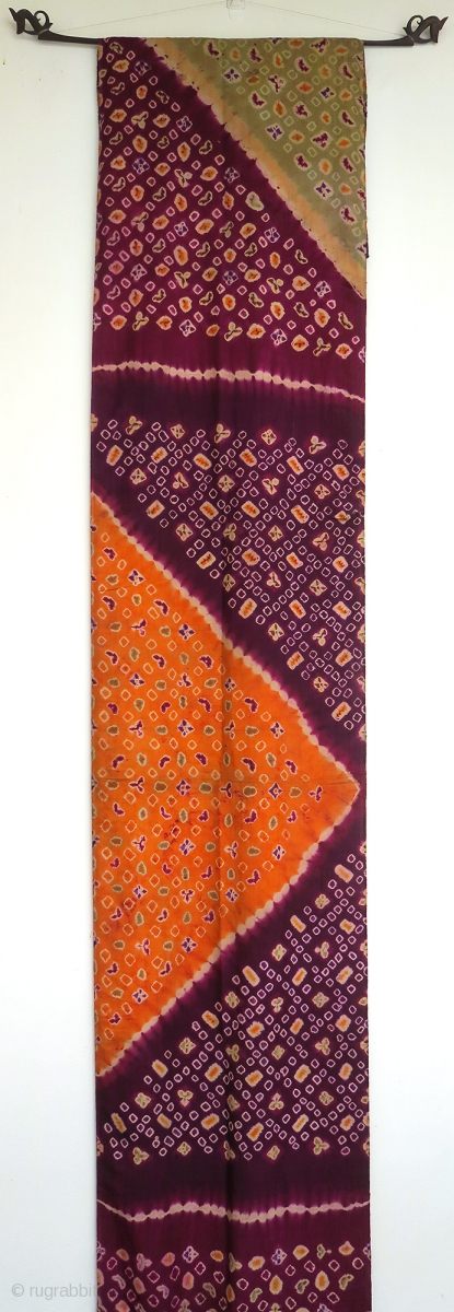 Bali | Tie-dye pelangi silk wrapper, early 20th century Indonesia, Bali ...