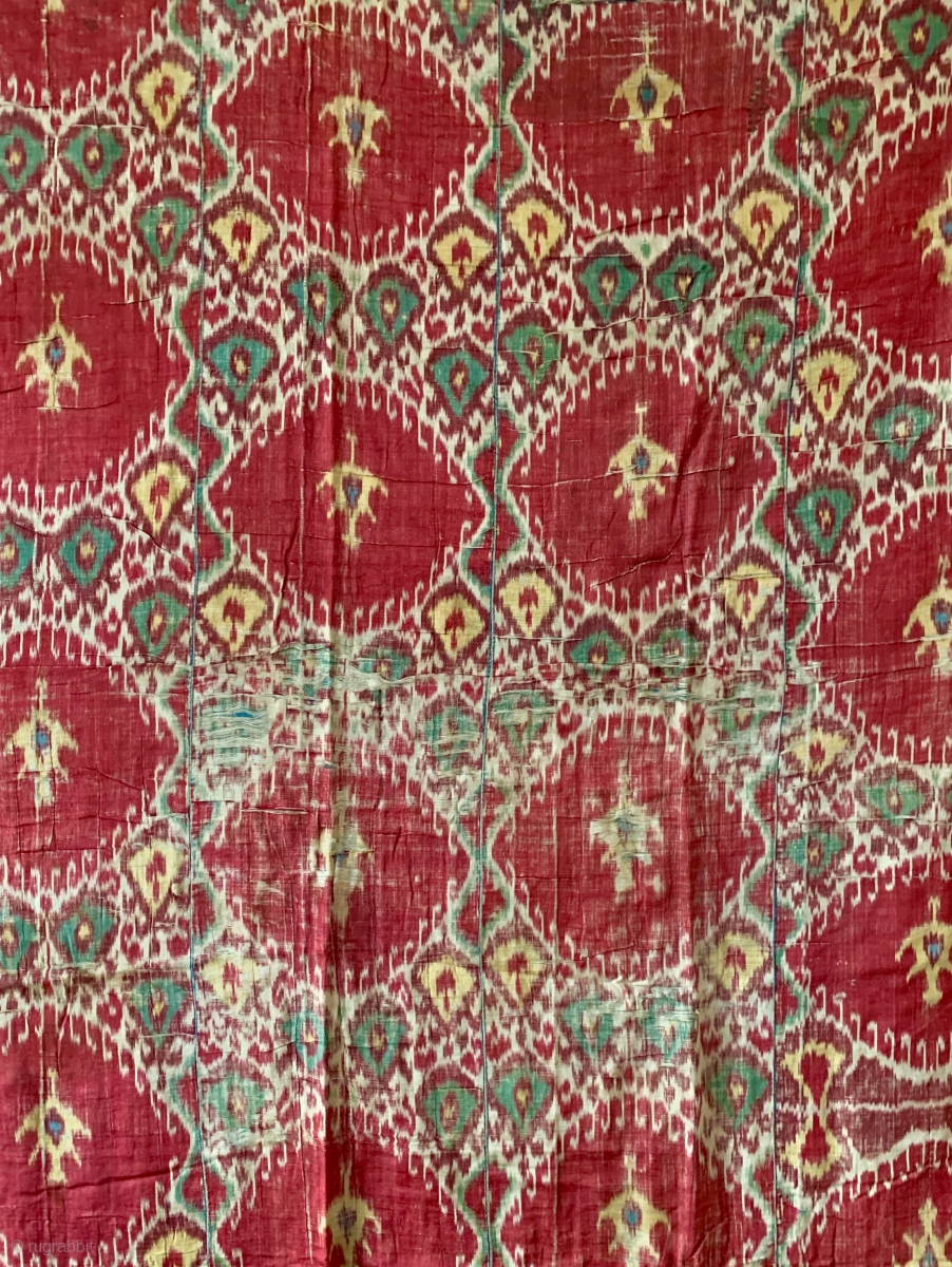 An exceptional antique Uzbek silk adras Ikat hanging from Bukhara ...
