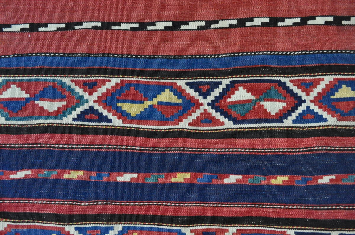 Fine Caucasian Shirvan kilim in very good condition with Great colors ...