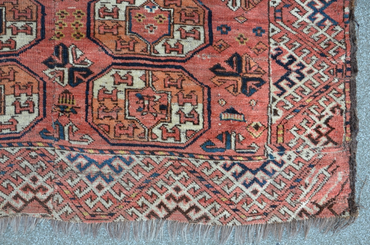 Ersari tauk nuska rug, 199 x 149 cm, floor partially very thin, soft ...