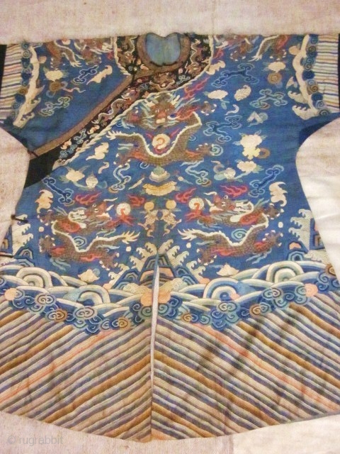 CHAOFU or Semi-Formal Court chinese robe from the Qing dynasty in Kesi ...