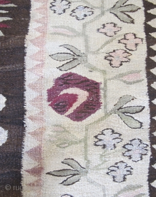 Very decorative Ukrainian Kilim, circa 1880, 2.90m x 2.60m. SOLD THANKS.                      