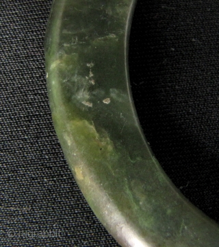 Fine small aventurine bangle from early Thai Bronze Age Lopburi Culture circa 500 BC . This item is slightly flattened at the bottom but in perfect original condition. Outer D: 6.2cm/2.4in and  ...