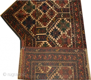 Seven corner Ersari-Asmalyk from North-Afghanistan. Very rare in design and form.
Light ground with stars. Mint condition, no restaurations, beginning of 20 century. Size: 165 x 55 cm.

Price: EUR 3.500,--. More information: www.adil-besim.at 