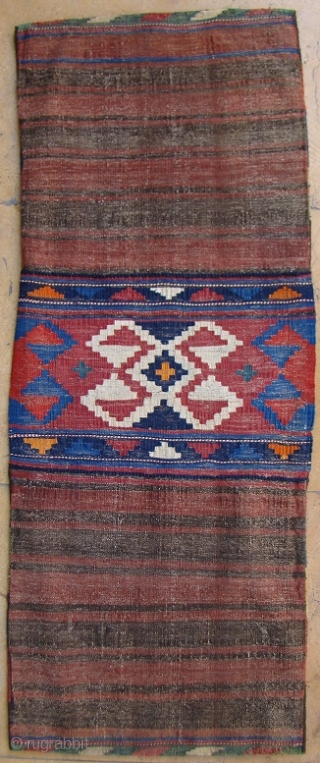 Antique Caucasian Khorjin woven in Kuba, some synthetic orange dye, size:1.20x0.48m, 3'11"x1'7".                     