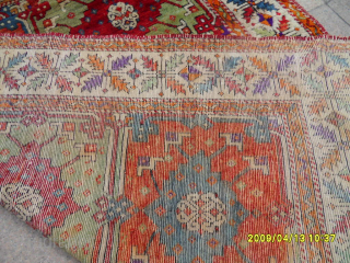 Anatolian Bergama Rug
Size: 195x155 cm.
Mail: makifhali@yahoo.com                           