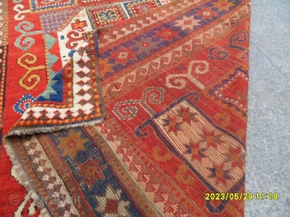 Antique Caucasian Karacoph Rug
size: 217x165 cm.                           