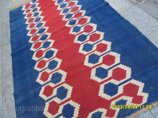 Antique Anatolian Kilim
size: 165x97 cm.                            