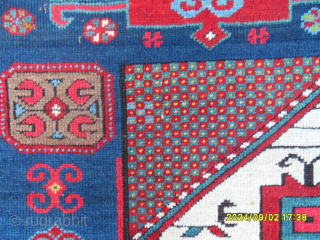 Antique Caucasian Karacoph Rug
Size:220x187 cm.
Mail : makifhali@yahoo.com                          