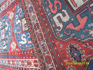 Antique Caucasian Cloudband Kazak Rug
size: 275x125 cm.
MAIL: makifhali@yahoo.com                         