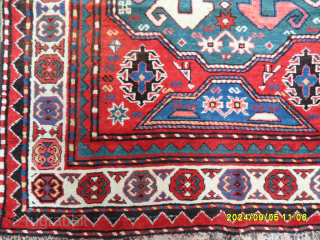 Antique Caucasian Cloudband Kazak Rug
size: 275x125 cm.
MAIL: makifhali@yahoo.com                         