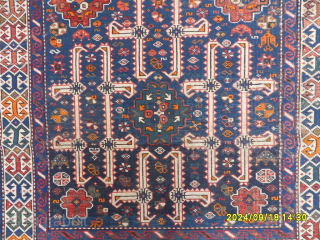 Antique Caucasian Karakashli RUG
SİZE: 183 X110 CM. 
MAİL: makifhali@yahoo.com                        