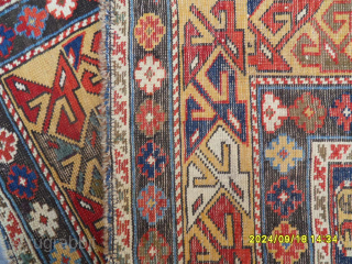 Antique Caucasian Karakashli RUG
SİZE: 182X108 CM.
MAİL: makifhali@yahoo.com                          