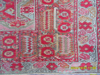 Antique Ghördes Rug
Siz: 285x175 cm.
Mail: makifhali@yahoo.com                           