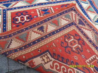 Caucasian Fahrola RUG Size: 122x102 cm. 
Mail: makifhali@yahoo.com                         