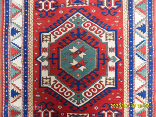 Caucasian Fahrola RUG Size: 122x102 cm. 
Mail: makifhali@yahoo.com                         