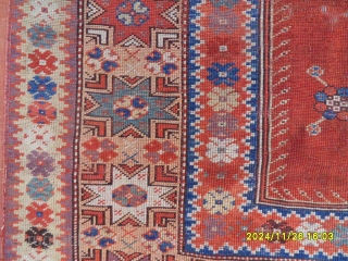 Antique Anatolian Milas Rug 
Size: 157 x 120 cm.
Mail: makifhali@yahoo.com                       