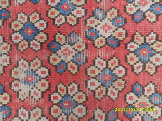 Antique Anatolian Fragment Rug
Size: 160x102 cm.
Mail: makifhali@yahoo.com                          