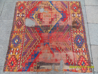 Antique Konya Cappadocia Fragment Rug
Size:130x127 cm.
Mail: makifhali@yahoo.com                          