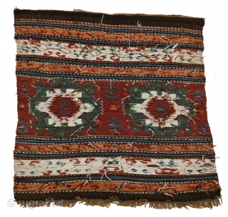 Sumak bedding bag end panel, Qarabagh area, Central Transcaucasia, circa 1870, 60 x 63 cm (23.5 x 25 inches)
Part of our current online exhibition https://www.albertolevi.com/exhibitions/from-eurasia-with-love/

Here we have two boldly drawn devices of  ...