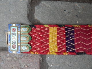 Antique Uzbek Textile Belt
Size.87x06 cm 
 Contact at.  anatolianpicker@gmail.com                       