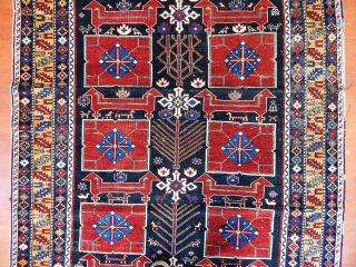 Caucasian Karakashlı Sırvan Rug
Size.203x140cm                             