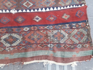 Malatya kilim
Age : between 100- 150 years old                         