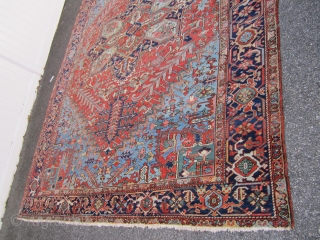 huge heriz rug 10' 5" x 13' 7" great pile super floppy clean one corner have moth damage solid foundation easy repair huge profit otherwise the rug is in very good condition.  ...