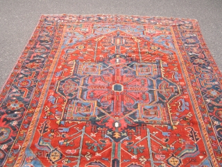 antique karaja heriz oriental rug measuring 7' 11" x 11' great condition couple of minor issue as shown solid rug great even low pile  clean no pets and no stain 2300  ...