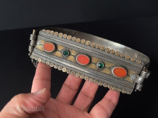 Antique Turkmen - Yomud Tribe Silver Necklace Fire Gilded with Carnelian & Gemstone.
Turkmen Art Collector Jewelry.Circa - 1900 Size - ''19 cm x 18 cm'' - Circumference : 64.5 cm - Weight  ...