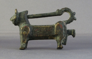 ISL_0174 Central Asian Lock, 16th Century or earlier, 1.7 x 2.8 inches                     