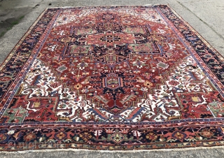 Nice old Heriz carpet in excellent condition size 4.07 x 3.1 m
Lovely colours with lots of green all seem natural. Pretty much full pile some original kelim finish ends stopped just washed
Could  ...