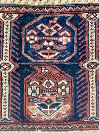 Very nice antique Afshar bagface ca 1900.  Very good condition wide size 86 x 50 cm. All natural dyes natural brown and white wool warps and hand spun cotton wefts. Could  ...