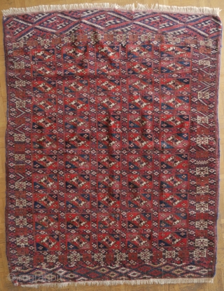 Tekke Boukhara Turkoman Turkmen aina gul rug tribal 19th century 4ft 3in x 3ft 4in (132x103cm) price  : 300 € + shipping from Paris        