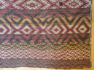 Uzbek Kilim, 1920s, 187 x 150 cm, wool, 5 panels, in fair condition                    