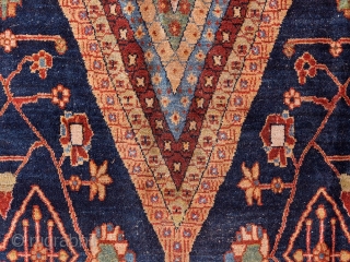 21 | Ferahan, Persia, c. 1900, 8.85 x 2.85 m

    
Hand knotted from wool, cotton warp
Sarouk, Persia, circa 1900
Knot density: approx. 450,000 knots per m²
Herati motifs surrounded by fine  ...