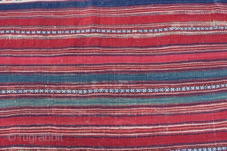 Bergama Kilim 
First quarter of 19th or late 18th Century                       