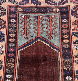 Antique Karapinar Rug Size 150x105 cm I can't reach the messages from the site. Send it directly, please 21ben342125@gmail.com              