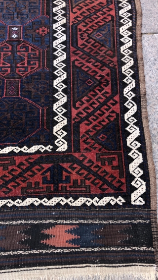 Antique Baluch rug with nicely drawn main border. 5'34" x 3'60" or 110x165cm. Wonderful piece with natural dyes.               