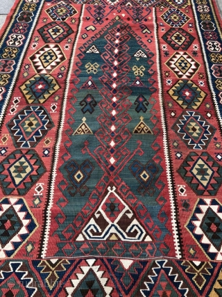 Antique Bayburt
Size 133x210 cm                             