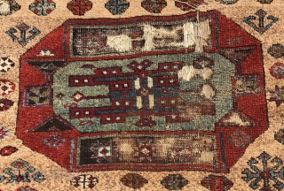 Antique Kurdish Rug 
Size 120x180 cm                           
