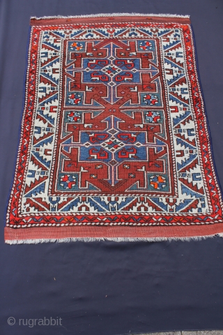 Bergama Western Anatolia around 1920
Wool on Wool Good condition
Size: 130 x 96 cm                    