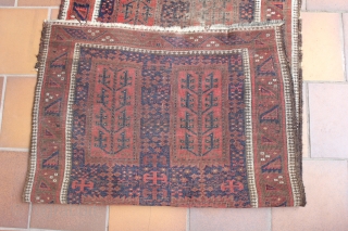 Antique Timuri Baluch rug dy the Yaqub Khani Subtribe,

Original Sides with oxidized dark browns. Many wounderful motifs, 
wounderful blues Cheers.
Size: 160x80cm            