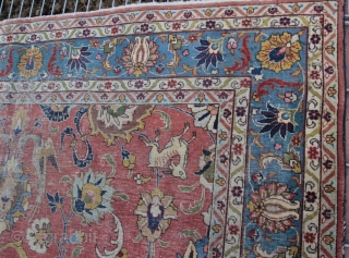 Tebris Antique, with strong signs of wear
Size: 300x200cm 
Price:450€                        