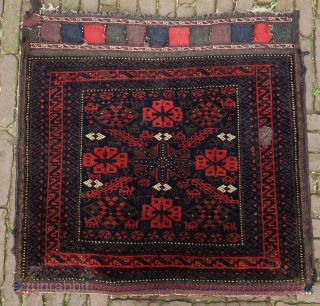 Baluch bag face with camels, fine weave and high quality, very beautiful but with some moth damage, 72 x 71 cm.            