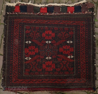 Baluch bag face with camels, fine weave and high quality, very beautiful but with some moth damage, 72 x 71 cm.            