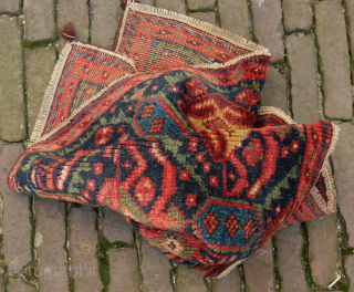 Rare bagface, small rug or mafrash. Caucasian, Kuba? Seichur? with a kind of palmette or insect border. good colours with a bit one kind of red somewhat tipfaded, 94x50 cm. please use  ...