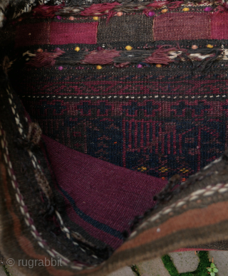 Lonely bird bag, Baluch tribes. Nice graphics. 62 x 59 cm. please use  contactform on www.beamol.nl                