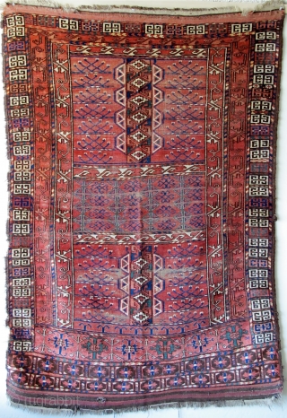 Ersari or Kizyl Ayak Ensi, Very soft wool, interesting drawing, natural colors. Field madder color seems slightly corrosive, browns are un-dyed wool. 2 chord goat hair selvedge and kilim ends are mostly  ...