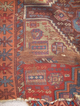 Antique East Anatolian Kurdish Fragment. crisp drawing and all natural colors. The majority of the flatwoven brocade ends at the top are preserved. An authentic fragment for little money. size= 3'0"x3,4" /  ...